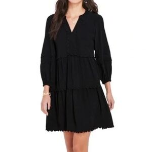 EUC Vineyard Vines Scalloped Long Sleeve Dress